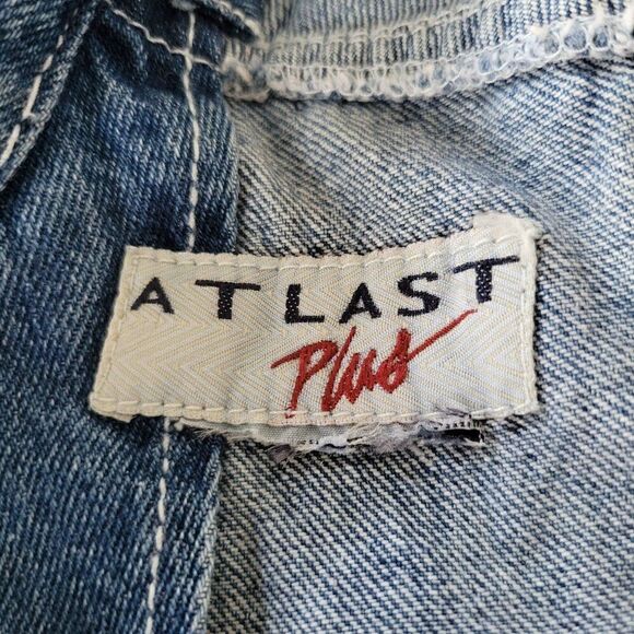 Atlast Plus Denim Lace-Up Vest (Size 1X) - Picture 5 of 6